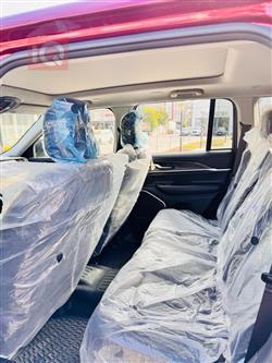 جیپ گراند شیرۆکی